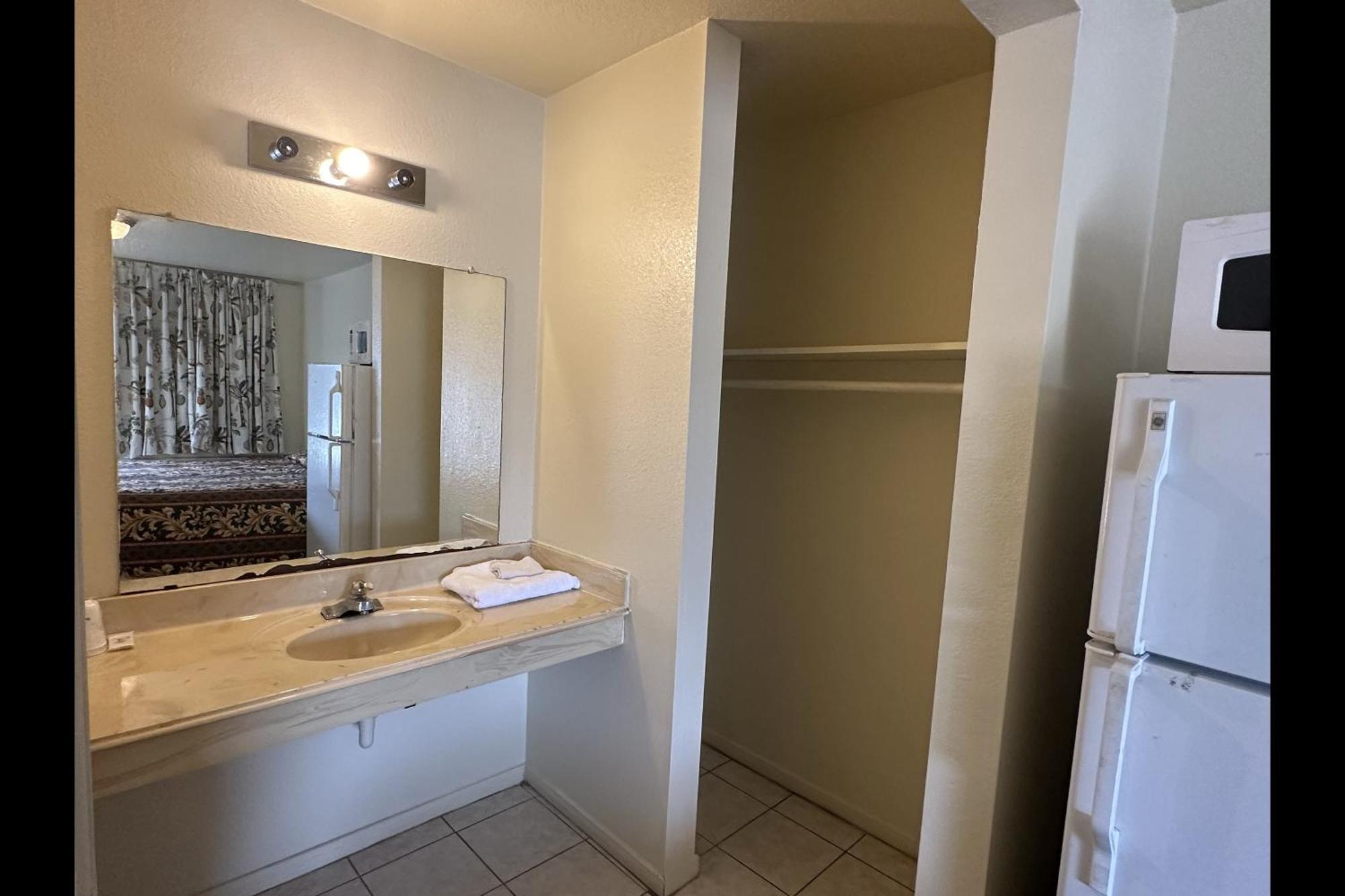 Travel Inn By Oyo La Marque Texas City I-45 外观 照片